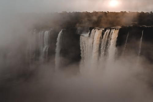 Waterfall Lifecycle | Hygger Blog Waterfall Lifecycle