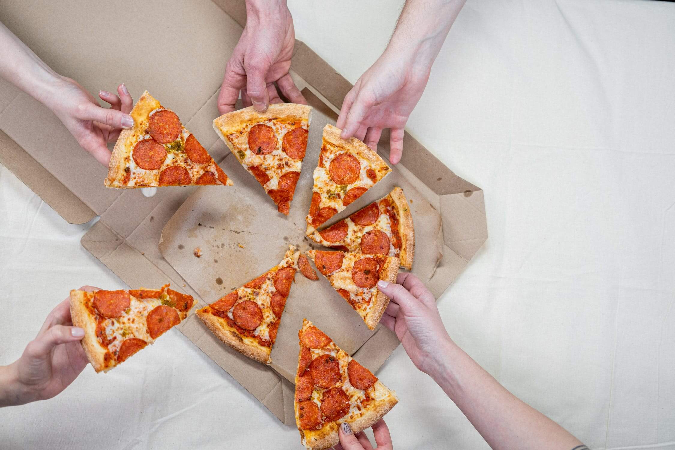 “Is My Product Too Fat?” 5 Ways to Avoid Feature Bloat | Hygger Blog “Is My Product Too Fat?” 5 Ways to Avoid Feature Bloat