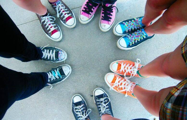 Dozen of Rules for Running an Awesome Daily Huddle Meeting | Hygger Blog Dozen of Rules for Running an Awesome Daily Huddle Meeting