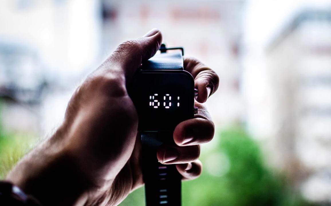 Essential Rules of How to Make Right Decisions Faster | Hygger Blog Essential Rules of How to Make Right Decisions Faster